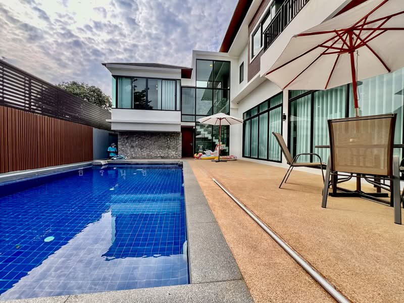 Luxury Pool Villa – Phahonyothin 56, Bangkok, พหลโยธิน 56, Sai Mai, Sai Mai, Bangkok, 3 Bedrooms, 316 sqm, Single Detached House For Sale, by ธีรนุช ธีระวาทิน, 500162054 - DDproperty.com