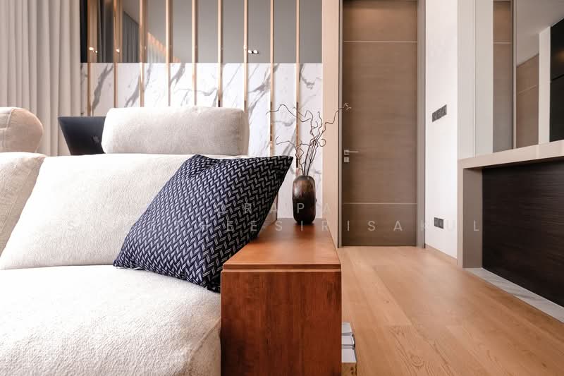 Saladaeng One : ศาลาแดง วัน, กรุงเทพ, ซอย ศาลาแดง 1, สีลม, บางรัก, กรุงเทพ, 57 ตร.ม., คอนโด ขาย, โดย Orapa Sumetheesirisakul, 500162060 - DDproperty.com