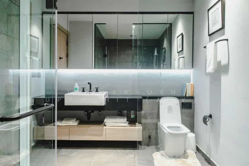 The Lofts Asoke, Bangkok, Sukhumvit 21 Road, Khlongtoei Nua, Watthana, Bangkok, 1 Bedroom, 49 sqm, Condo For Rent, by Juthabhorn Uppachit (Amy), 500162070 - DDproperty.com