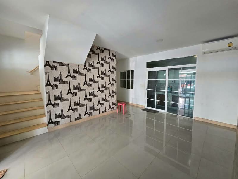 Q District Suksawad-Wongwaen Rama 3, Samut Prakan, Soi Suksawat 76 Latluang, Suksawat Road, Bang Chak, Phra Pra Daeng, Samut Prakan, 3 Bedrooms, 74 sqm, Townhouse For Sale, by ชนะชาติ นนท์ตา, 500162073 - DDproperty.com