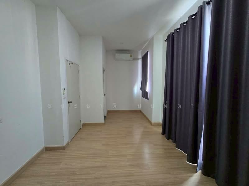 Q District Suksawad-Wongwaen Rama 3, Samut Prakan, Soi Suksawat 76 Latluang, Suksawat Road, Bang Chak, Phra Pra Daeng, Samut Prakan, 3 Bedrooms, 74 sqm, Townhouse For Sale, by ชนะชาติ นนท์ตา, 500162073 - DDproperty.com