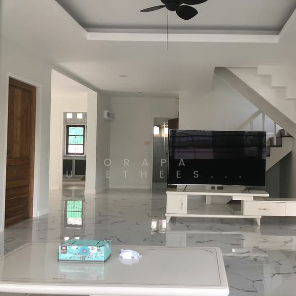 บ้าน 4-ห้องนอน, กรุงเทพ, ลาดพร้าว, ลาดพร้าว, กรุงเทพ, 288 ตร.ม., บ้านเดี่ยว ขาย, โดย Orapa Sumetheesirisakul, 500162092 - DDproperty.com