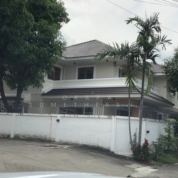 4-BR House, Bangkok, Lat Phrao, Lat Phrao, Bangkok, 4 Bedrooms, 288 sqm, Single Detached House For Sale, by Orapa Sumetheesirisakul, 500162092 - DDproperty.com