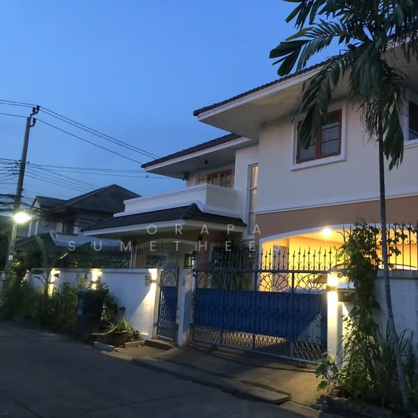 บ้าน 4-ห้องนอน, กรุงเทพ, ลาดพร้าว, ลาดพร้าว, กรุงเทพ, 288 ตร.ม., บ้านเดี่ยว ขาย, โดย Orapa Sumetheesirisakul, 500162092 - DDproperty.com