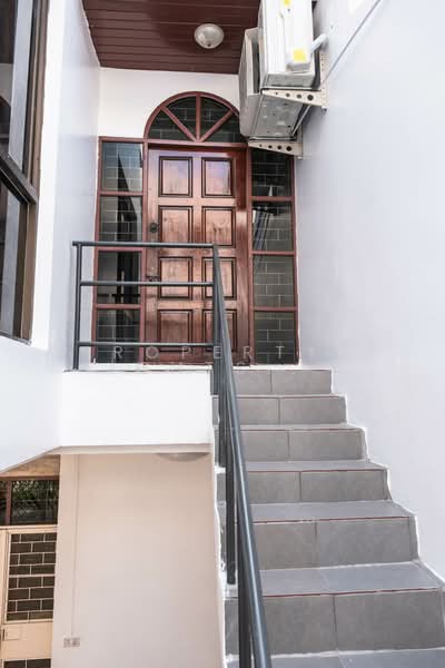 Townhouse Sukhumvit 44/2, Bangkok, Phra Kanong, Khlong Toei, Bangkok, 3 Bedrooms, 250 sqm, Townhouse For Rent, by PROPERTYSIGHTS REAL ESTATE, 500162095 - DDproperty.com