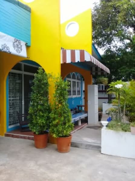 บ้าน 3-ห้องนอน, กรุงเทพ, ลาดพร้าว, ลาดพร้าว, กรุงเทพ, 208 ตร.ม., บ้านเดี่ยว ขาย, โดย Orapa Sumetheesirisakul, 500162098 - DDproperty.com