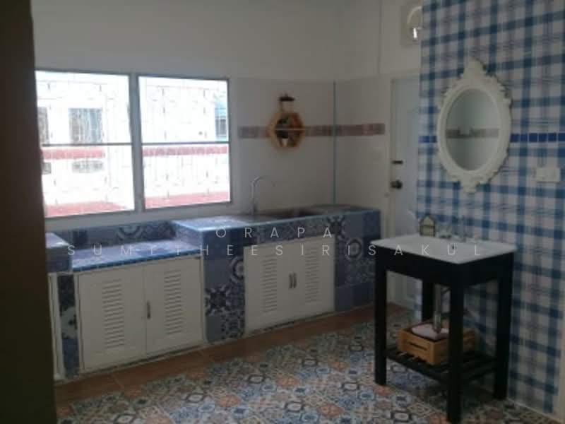 บ้าน 3-ห้องนอน, กรุงเทพ, ลาดพร้าว, ลาดพร้าว, กรุงเทพ, 208 ตร.ม., บ้านเดี่ยว ขาย, โดย Orapa Sumetheesirisakul, 500162098 - DDproperty.com