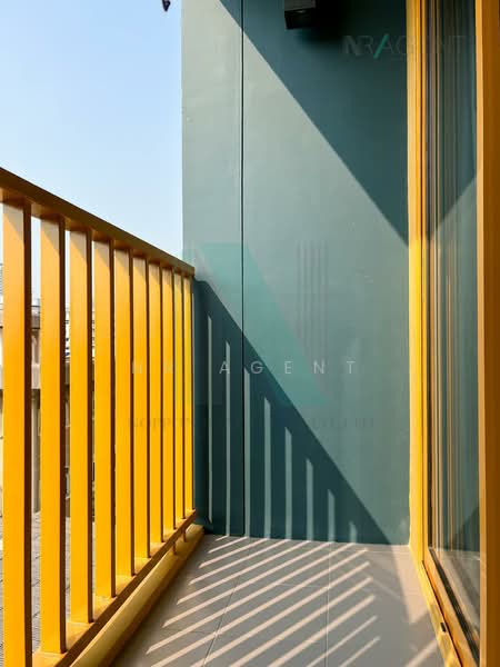 The Base Sukhumvit 50, Bangkok, Soi Roem Charoen 1, Sukhumvit 50 Road, Phra Kanong, Khlong Toei, Bangkok, 1 Bedroom, 32 sqm, Condo For Sale, by NR AGENT, 500162102 - DDproperty.com