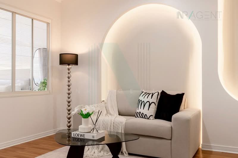 Lumpini Place Phahol-Saphankhwai, Bangkok, 171 Pradipat Road, Samsen Nai, Phaya Thai, Bangkok, 1 Bedroom, 35 sqm, Condo For Sale, by NR AGENT, 500162115 - DDproperty.com