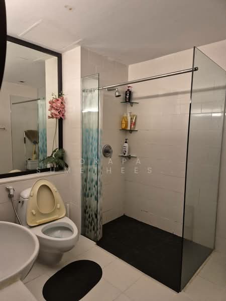 Asoke Place, Bangkok, Asok Montri Rd, Khlongtoei Nua, Watthana, Bangkok, 2 Bedrooms, 80 sqm, Condo For Sale, by Orapa Sumetheesirisakul, 500162158 - DDproperty.com