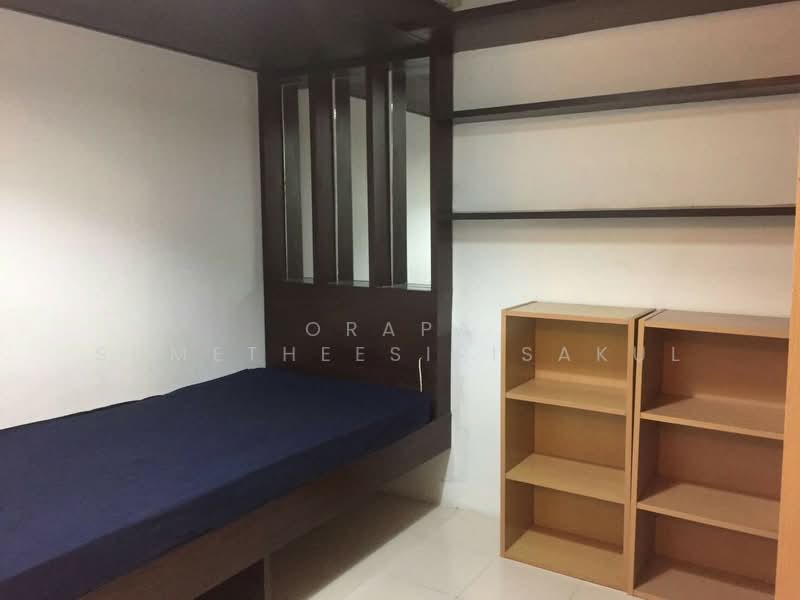 Asoke Place, Bangkok, Asok Montri Rd, Khlongtoei Nua, Watthana, Bangkok, 2 Bedrooms, 80 sqm, Condo For Sale, by Orapa Sumetheesirisakul, 500162158 - DDproperty.com