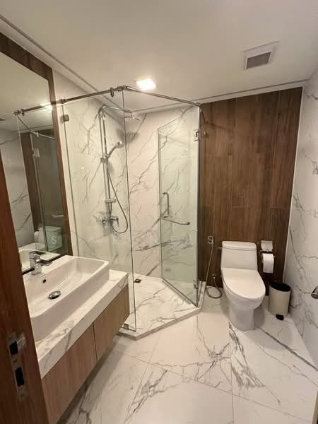 Ficus Lane, Bangkok, Soi Sukhumvit 44/1, Phra Kanong, Khlong Toei, Bangkok, 3 Bedrooms, 244 sqm, Condo For Sale, by Orapa Sumetheesirisakul, 500162163 - DDproperty.com