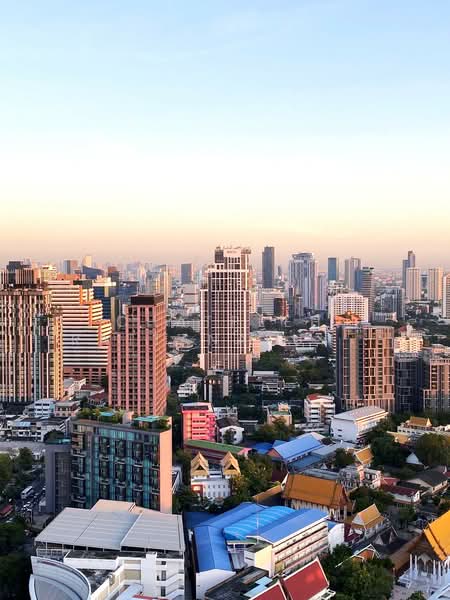 Rhythm Sukhumvit 42 : ริทึ่ม สุขุมวิท 42, กรุงเทพ, ซอยสุขุมวิท 42, พระโขนง, คลองเตย, กรุงเทพ, 78 ตร.ม., คอนโด ให้เช่า, โดย Chatpeeh Rattanakulthananan, 500162218 - DDproperty.com