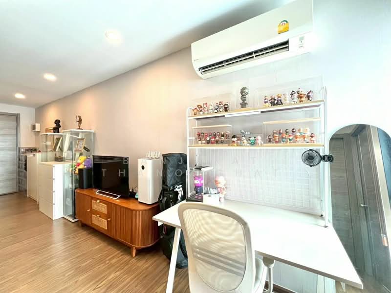 Artisan Ratchada, Bangkok, 99 Tienruammitr Road, Huai Khwang, Huai Khwang, Bangkok, 1 Bedroom, 44 sqm, Condo For Sale, by Banjarat Thanomchat, 500162322 - DDproperty.com