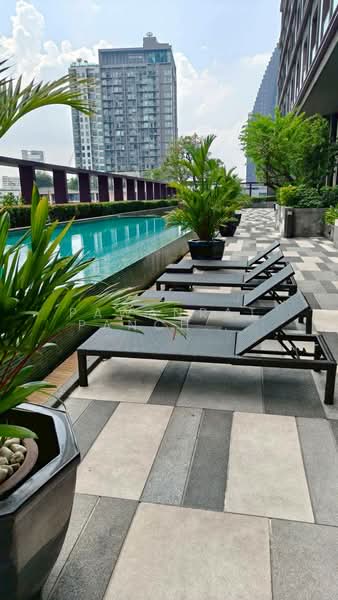 Noble Remix, Bangkok, 772 Soi Sukhumvit 36, Sukhumvit Road, Khong Tan, Khlong Toei, Bangkok, 1 Bedroom, 54 sqm, Condo For Rent, by Pawanrat Panchawanon, 500162323 - DDproperty.com