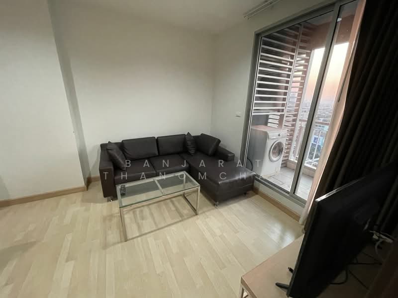Rhythm Ratchada, Bangkok, 558 Ratchadaphisek Road, Samsen Nok, Huai Khwang, Bangkok, 1 Bedroom, 46 sqm, Condo For Sale, by Banjarat Thanomchat, 500162354 - DDproperty.com
