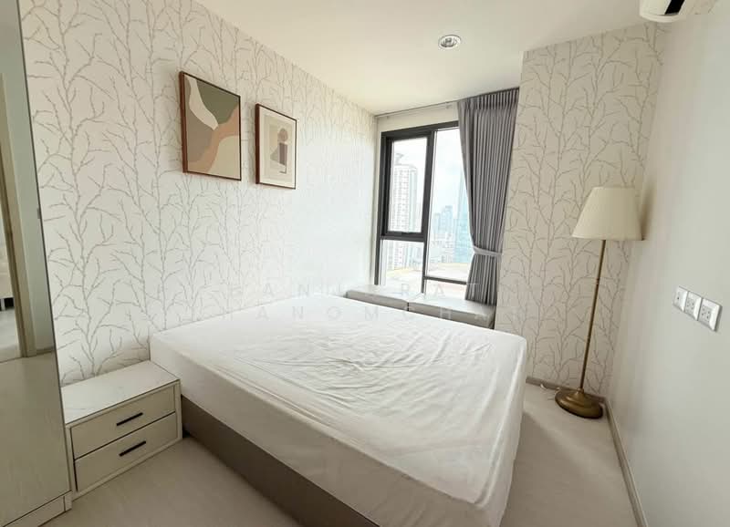 Rhythm Sukhumvit 42, Bangkok, Soi Sukhumvit 42, Sukhumvit Road, Phra Kanong, Khlong Toei, Bangkok, 1 Bedroom, 35 sqm, Condo For Rent, by Banjarat Thanomchat, 500162404 - DDproperty.com