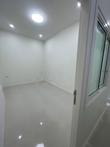 ทาวน์โฮม ใจกลางเมืองหาดใหญ่, Songkhla, Hat-Yai, Hat Yai, Songkhla, 3 Bedrooms, 185 sqm, Townhouse For Sale, by ชนิดาภา กัณสุทธิ์, 500162444 - DDproperty.com