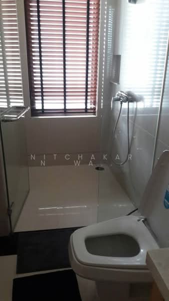 The Emporio Place, Bangkok, 93 Soi Sukhumvit 24, Sukhumvit Road, Khong Tan, Khlong Toei, Bangkok, 3 Bedrooms, 161 sqm, Condo For Rent, by Nitchakarn  Wanitwichakornkit , 500162460 - DDproperty.com
