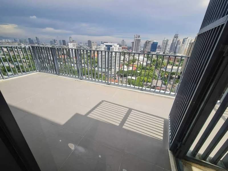 M Thonglor 10, Bangkok, 9 Soi Ekkamai 12, Ekkamai Road, Khlong Tan Nua, Watthana, Bangkok, 3 Bedrooms, 166 sqm, Condo For Sale, by Nitchakarn  Wanitwichakornkit , 500162465 - DDproperty.com