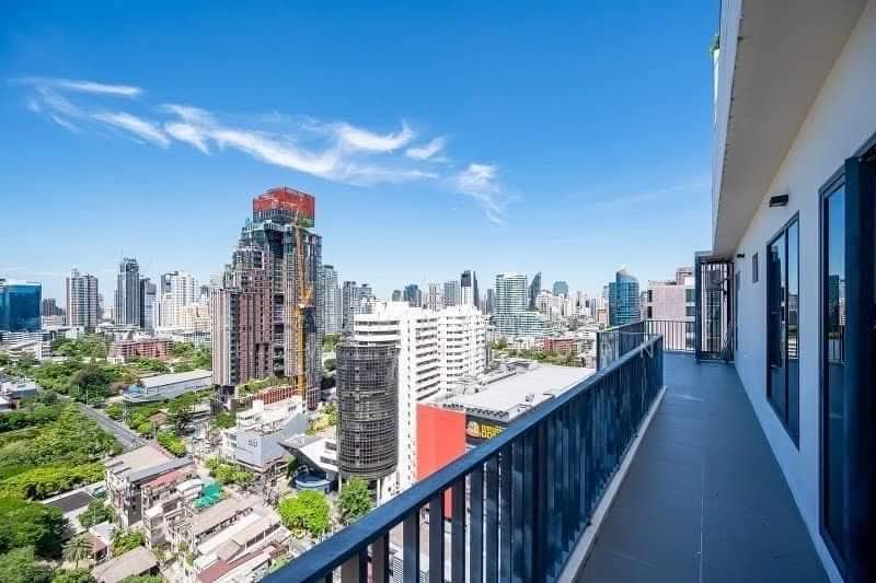 M Thonglor 10, Bangkok, 9 Soi Ekkamai 12, Ekkamai Road, Khlong Tan Nua, Watthana, Bangkok, 3 Bedrooms, 166 sqm, Condo For Sale, by Nitchakarn  Wanitwichakornkit , 500162465 - DDproperty.com