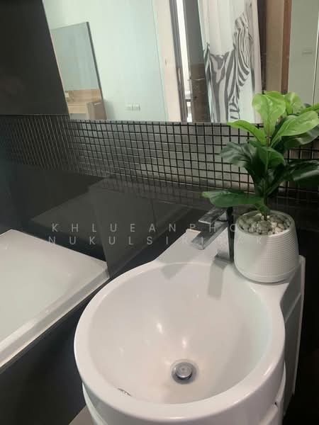 Rhythm Sukhumvit 50, Bangkok, 8 Sukhumvit 50, Sukhumvit Road, Phra Kanong, Khlong Toei, Bangkok, 1 Bedroom, 45 sqm, Condo For Rent, by Khlueanphon Nukulsirisak, 500162480 - DDproperty.com