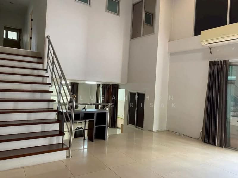 For Rent - Arena Garden Onnut 44, Bangkok