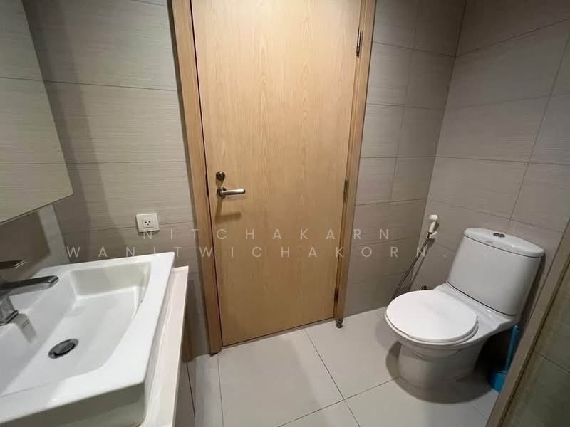 Siri At Sukhumvit, Bangkok, 902 Sukhumvit Road, Phra Kanong, Khlong Toei, Bangkok, 2 Bedrooms, 71 sqm, Condo For Rent, by Nitchakarn Wanitwichakornkit , 500162508 - DDproperty.com