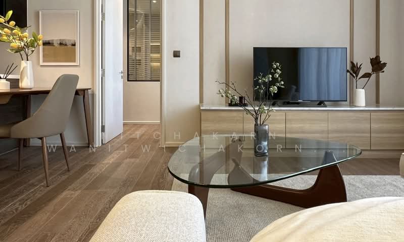 Muniq Langsuan, Bangkok, Soi Tonson, Lumphini, Pathum Wan, Bangkok, 1 Bedroom, 57 sqm, Condo For Rent, by Nitchakarn  Wanitwichakornkit , 500162526 - DDproperty.com