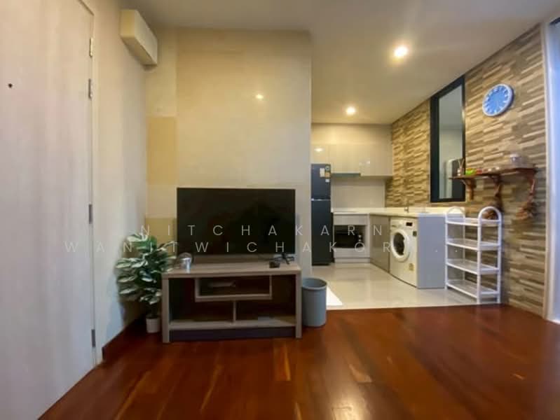 Life Asoke, Bangkok, Asoke-Dindang Road, Bang Kapi, Huai Khwang, Bangkok, 1 Bedroom, 35 sqm, Condo For Rent, by Nitchakarn Wanitwichakornkit , 500162545 - DDproperty.com