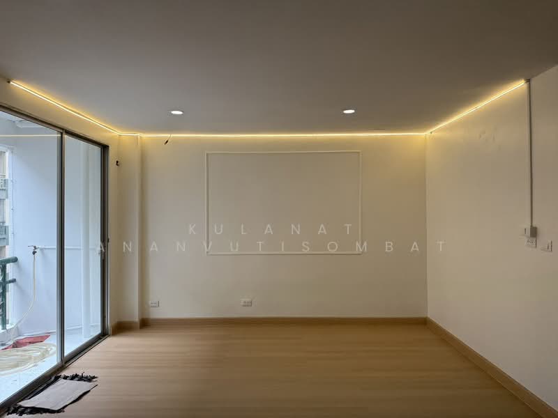 The Parkland Bangna, Bangkok, Soi Bangna-Trat 37 Bangna-Trat Road, Bang Na, Bang Na, Bangkok, 1 Bedroom, 38 sqm, Condo For Sale, by Kulanat Ananvutisombat, 500162573 - DDproperty.com