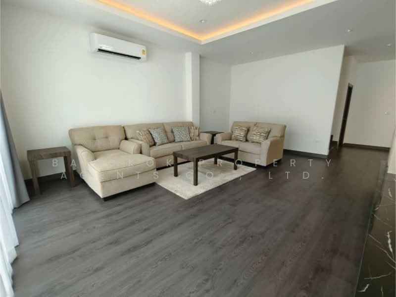 Single House Sukhumvit 65 Ekkamai, Bangkok, Phra Kanong Nua, Watthana, Bangkok, 4 Bedrooms, 330 sqm, Single Detached House For Sale, by BANGKOK PROPERTY AGENTS CO., LTD., 500162584 - DDproperty.com