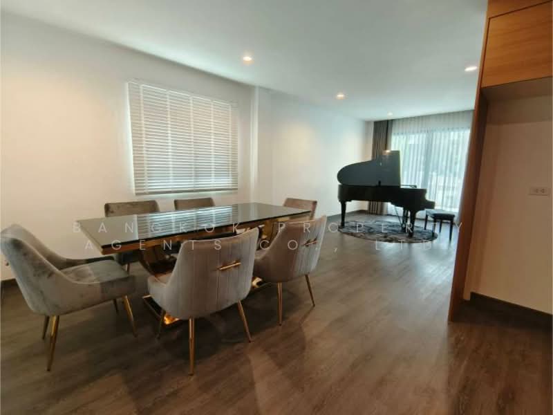 Single House Sukhumvit 65 Ekkamai, Bangkok, Phra Kanong Nua, Watthana, Bangkok, 4 Bedrooms, 330 sqm, Single Detached House For Sale, by BANGKOK PROPERTY AGENTS CO., LTD., 500162584 - DDproperty.com