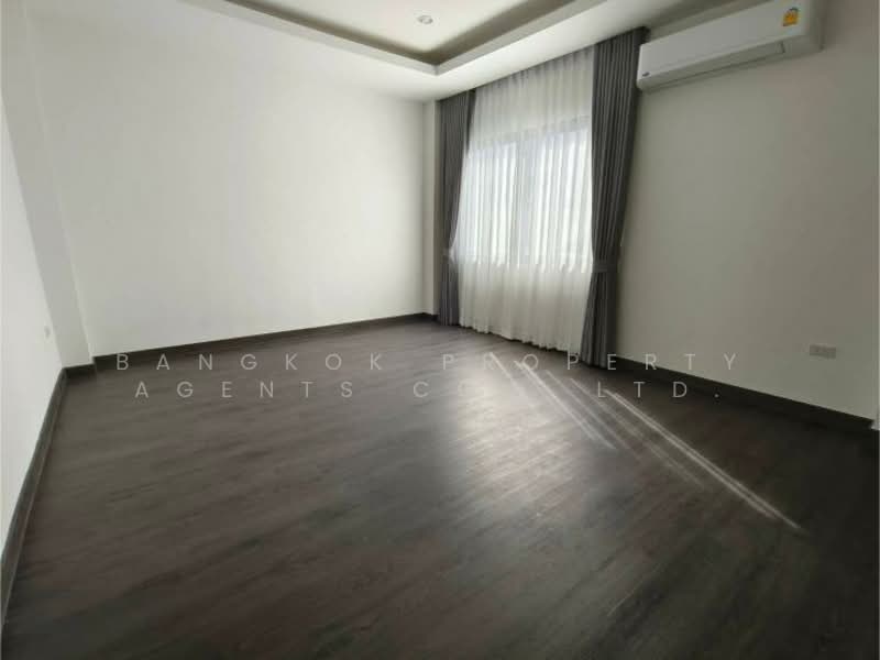 Single House Sukhumvit 65 Ekkamai, Bangkok, Phra Kanong Nua, Watthana, Bangkok, 4 Bedrooms, 330 sqm, Single Detached House For Sale, by BANGKOK PROPERTY AGENTS CO., LTD., 500162584 - DDproperty.com