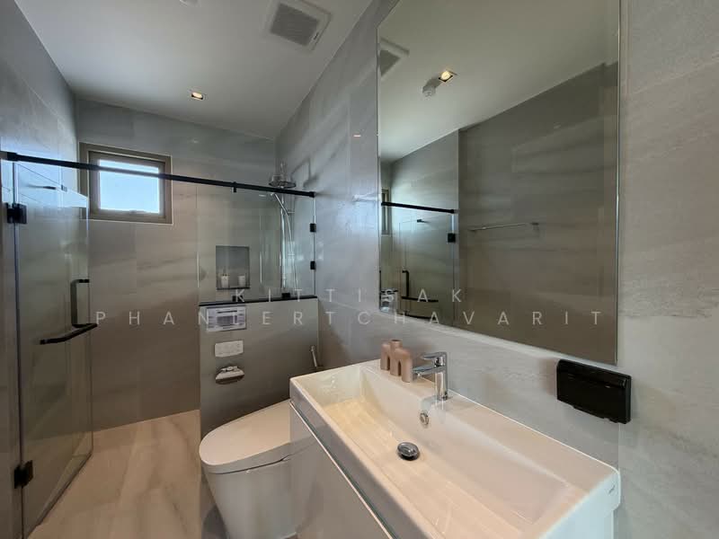 Reignwood Park, Pathum Thani, Lam Sai, Lam Luk Ka, Pathum Thani, 5 Bedrooms, 309 sqm, Single Detached House For Sale, by Kittisak Phanlertchavarit, 500162598 - DDproperty.com