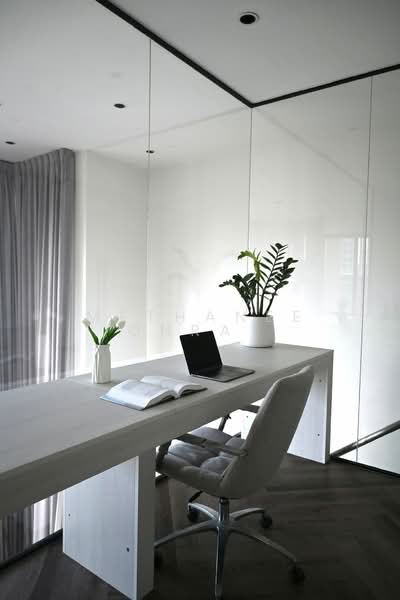 The Emporio Place, Bangkok, 93 Soi Sukhumvit 24, Sukhumvit Road, Khong Tan, Khlong Toei, Bangkok, 2 Bedrooms, 122 sqm, Condo For Rent, by Methanee Onrat, 500162602 - DDproperty.com