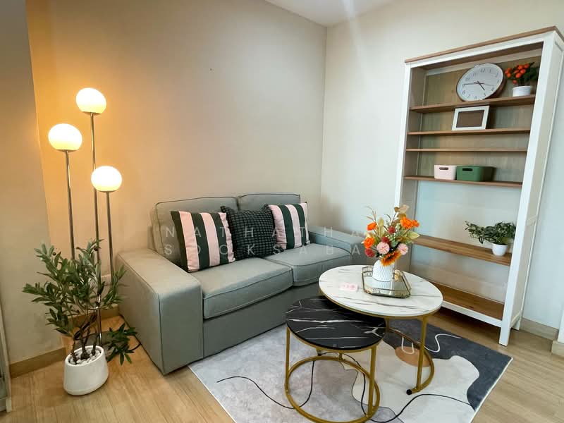 Life @ Sathorn 10, Bangkok, 48 Soi Sathorn 10, Sathorn Road, Silom, Bang Rak, Bangkok, 1 Bedroom, 41 sqm, Condo For Sale, by Nathathai Sooksabai, 500162622 - DDproperty.com