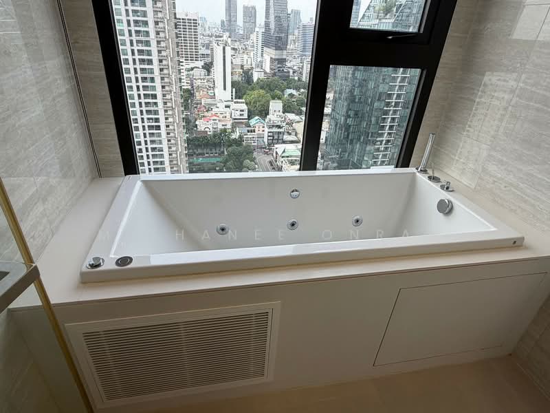 Anil Sathorn 12, Bangkok, 122 N Sathon Rd, Thung Maha Mek, Sathon, Bangkok, 2 Bedrooms, 63 sqm, Condo For Rent, by Methanee Onrat, 500162648 - DDproperty.com