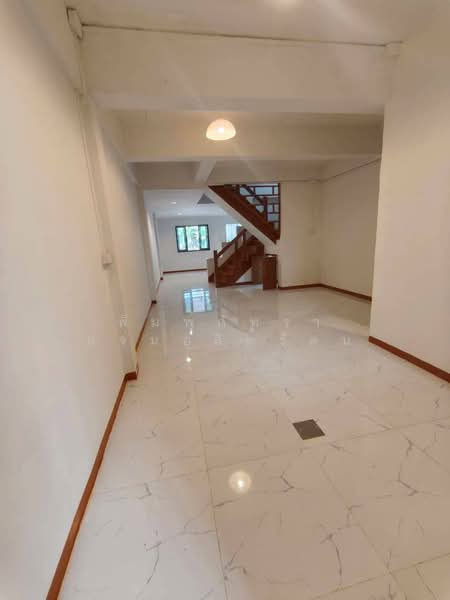 Suthavee Cluster House, Samut Prakan, Bang Phli-Tamru Road, Bangphli Yai, Bang Plee, Samut Prakan, 4 Bedrooms, 200 sqm, Townhouse For Rent, by พิมพ์ภัทรา แจ่มอุลิตรัตน, 500162649 - DDproperty.com