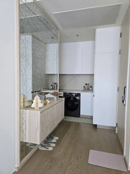 The Strand Thonglor, Bangkok, 36 Soi Sukhumvit 55, Khlong Tan Nua, Watthana, Bangkok, 1 Bedroom, 51 sqm, Condo For Rent, by Methanee Onrat, 500162650 - DDproperty.com