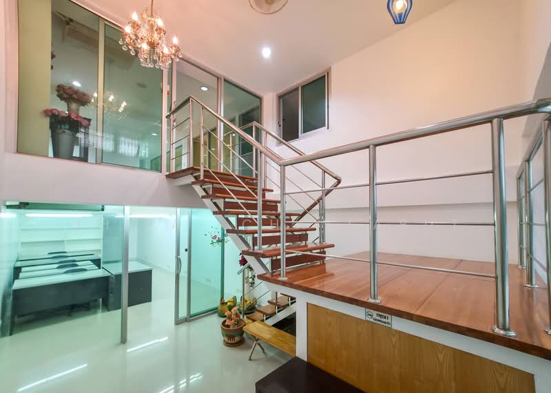 กรุงเทพ, Bangkok, Bang Chak, Phra Khanong, Bangkok, , 200 sqm, Office Space For Rent, by Thiya Chaysabut, 500162659 - DDproperty.com