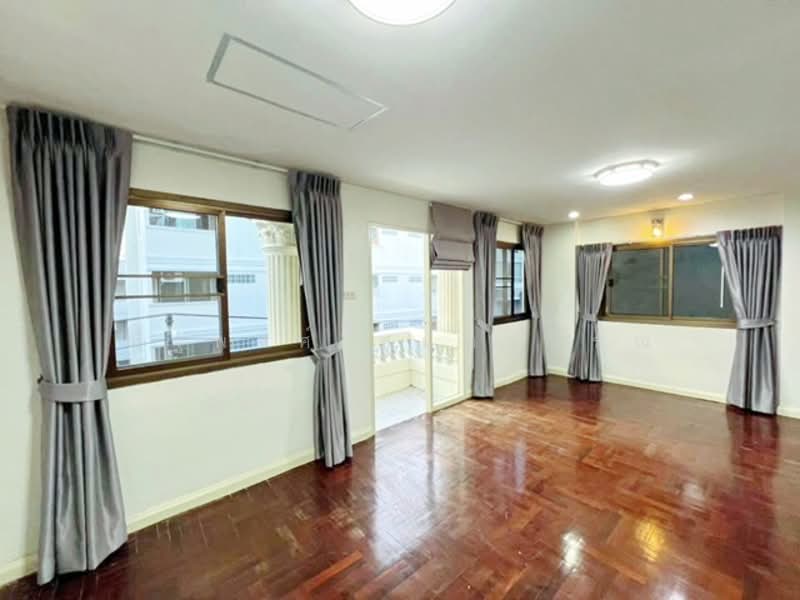 ไม่พบโครงการ, กรุงเทพ, พระราม 6 พหลโยธิน, สามเสนใน, พญาไท, กรุงเทพ, 300 ตร.ม., ทาวน์เฮ้าส์ ให้เช่า, โดย ณัฐพงศ์ สุนทรอรุณ, 500162679 - DDproperty.com