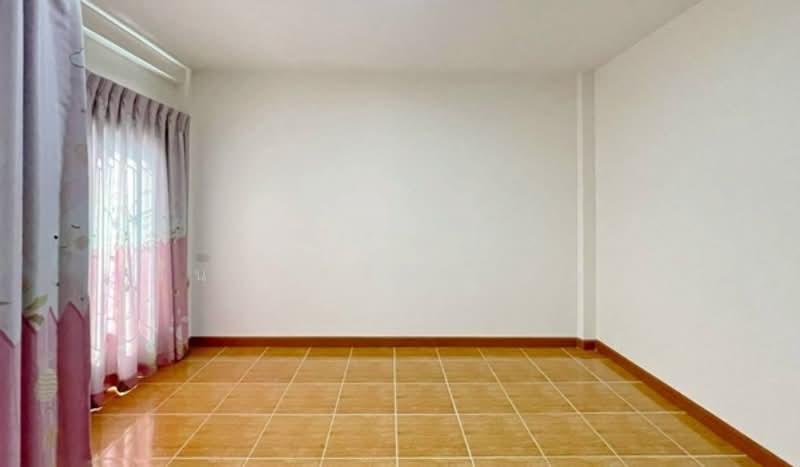 U Thong Place 6 : หมู่บ้านอู่ทองเพลส 6, ปทุมธานี, คูคต, ลำลูกกา, ปทุมธานี, 112 ตร.ม., ทาวน์เฮ้าส์ ขาย, โดย ชนะชาติ นนท์ตา, 500162700 - DDproperty.com