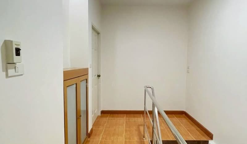 U Thong Place 6 : หมู่บ้านอู่ทองเพลส 6, ปทุมธานี, คูคต, ลำลูกกา, ปทุมธานี, 112 ตร.ม., ทาวน์เฮ้าส์ ขาย, โดย ชนะชาติ นนท์ตา, 500162700 - DDproperty.com