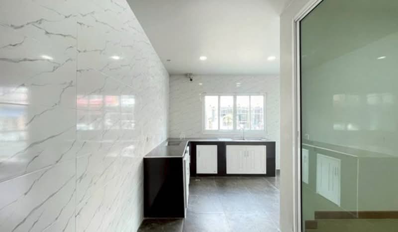 U Thong Place 6, Pathum Thani, Khu Khot, Lam Luk Ka, Pathum Thani, 2 Bedrooms, 112 sqm, Townhouse For Sale, by ชนะชาติ นนท์ตา, 500162700 - DDproperty.com