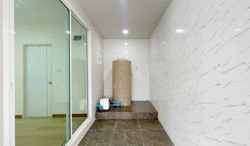 U Thong Place 6, Pathum Thani, Khu Khot, Lam Luk Ka, Pathum Thani, 2 Bedrooms, 112 sqm, Townhouse For Sale, by ชนะชาติ นนท์ตา, 500162700 - DDproperty.com