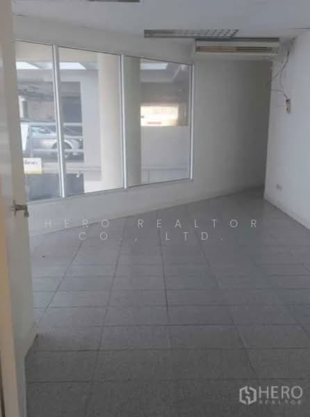 For rent Retail Space 311 sqm in Lumphini, Pathum Wan, Bangkok BTS Chitlom bre18428, Bangkok, Lumphini, Pathum Wan, Bangkok, , 311 sqm, Retail Space For Rent, by Hero Realtor Co., Ltd., 500162710 - DDproperty.com