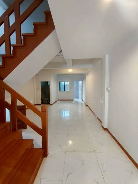 ให้เช่า - ให้เช่า! ทาวน์โฮม 3 ชั้น เลี้ยงสัตว์ได้ จดทะเบียนบริษัทได้ (SPSSR97), สมุทรปราการ