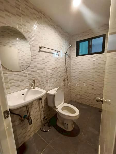 For Rent! 3-Storey Townhome | Pet Friendly | Company Registration Allowed (SPSSR97), Samut Prakan, ถ. เทพารักษ์ หม.10, Thepharak, Muang Samut Prakarn, Samut Prakan, 4 Bedrooms, 72 sqm, Townhouse For Rent, by Khun Poon, 500162723 - DDproperty.com