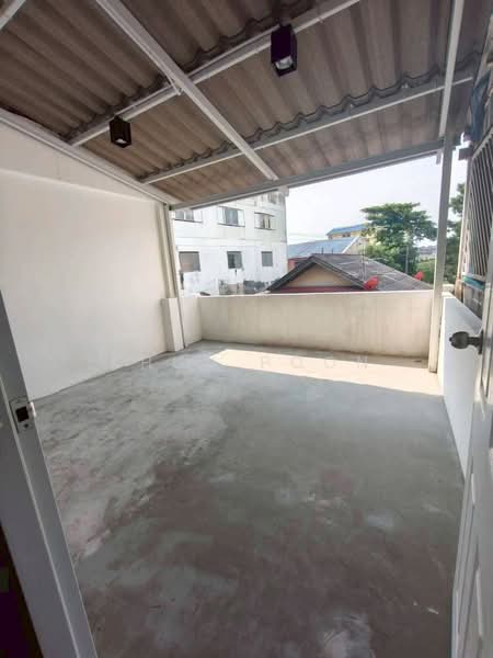 For Rent! 3-Storey Townhome | Pet Friendly | Company Registration Allowed (SPSSR97), Samut Prakan, ถ. เทพารักษ์ หม.10, Thepharak, Muang Samut Prakarn, Samut Prakan, 4 Bedrooms, 72 sqm, Townhouse For Rent, by Khun Poon, 500162723 - DDproperty.com